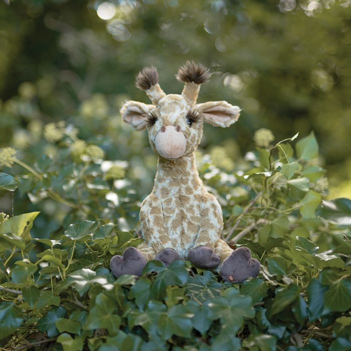 Wrendale Camilla Giraffe image 1