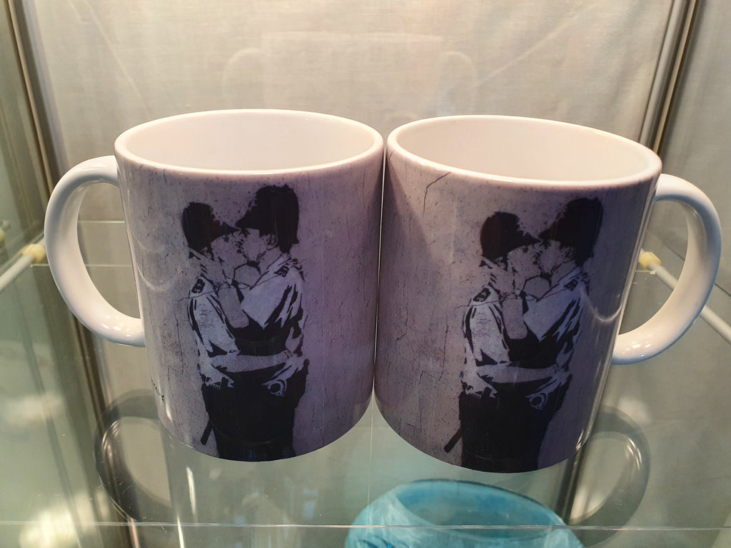 Banksy Mug Kissing Police image 0
